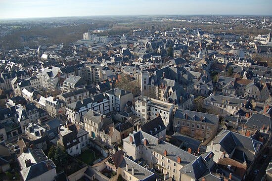 Une photo emblématique du territoire mesuré (Bourges.8)